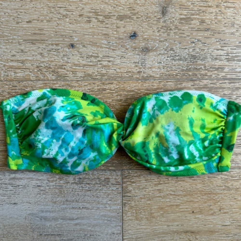 Victoria’s Secret VS Swim Bandeau Bikini Top